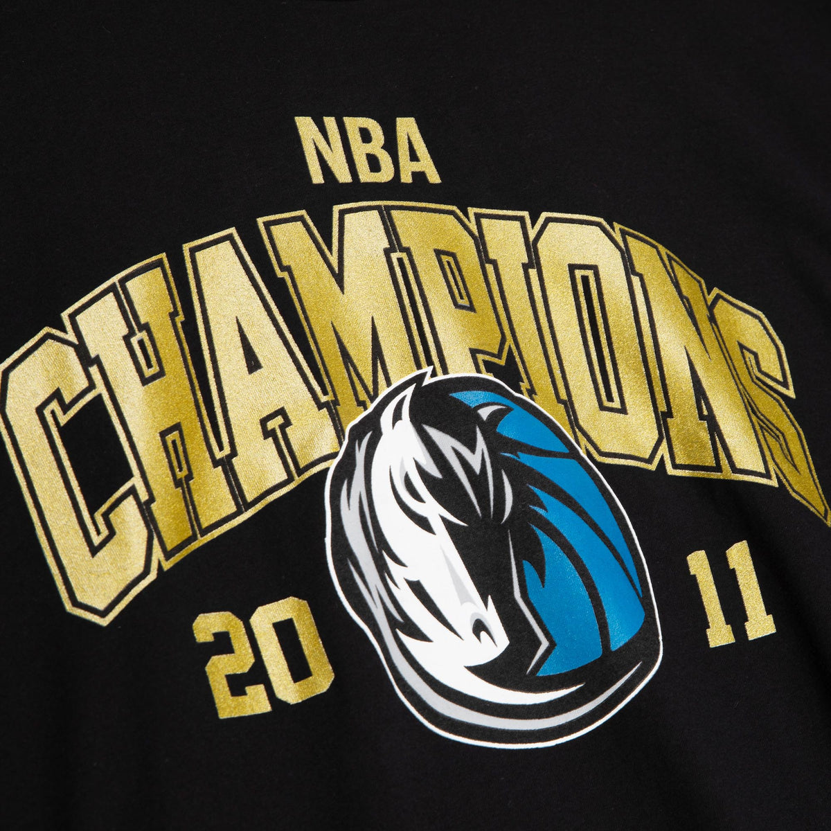 Dallas Mavericks Mitchell & Ness Dirk & Mark Championship T-Shirt